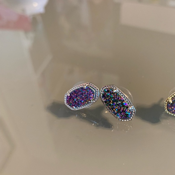 NWOT Kendra Scott Ellie Stud Earrings In Platinum or gold Drusy - Picture 5 of 12